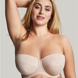 NWT Sculptress Dana Strapless Bra